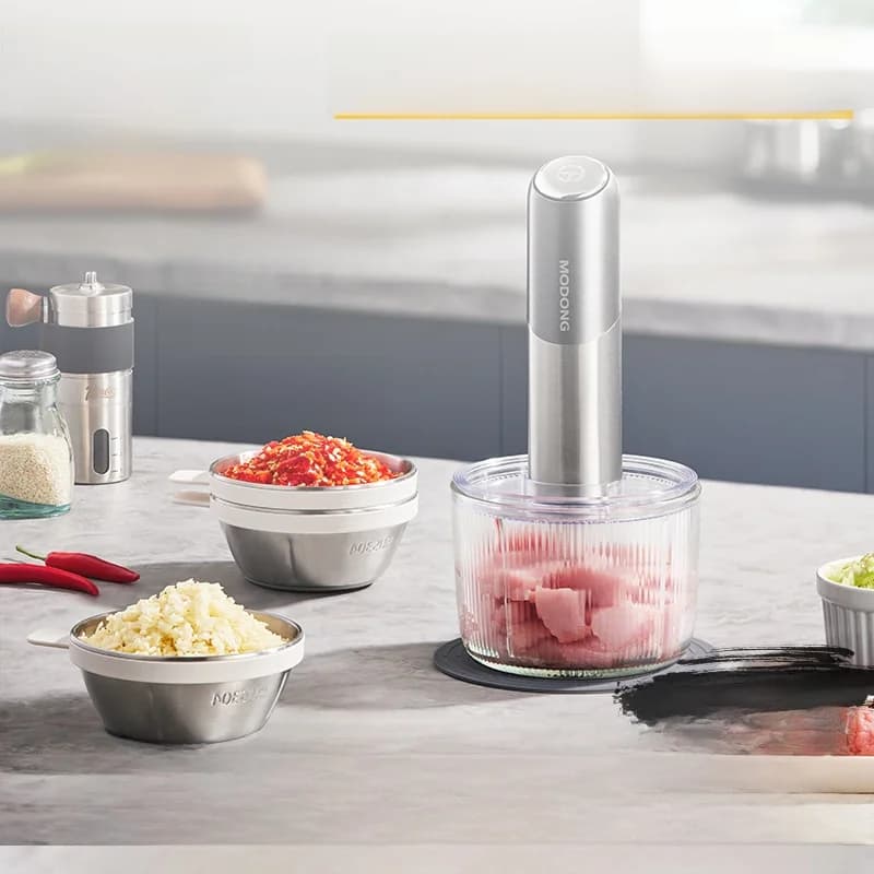 Bezdrátový elektrický sekáček na potraviny 100W Mini Garlic Mincer