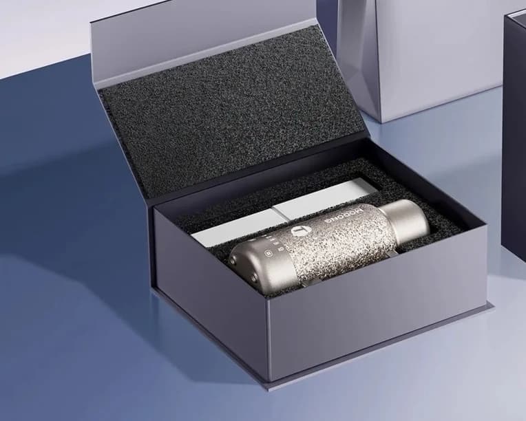 Přenosný titanový elektrický ohřívací hrnek, 1 l, duální napájení, udržování tepla