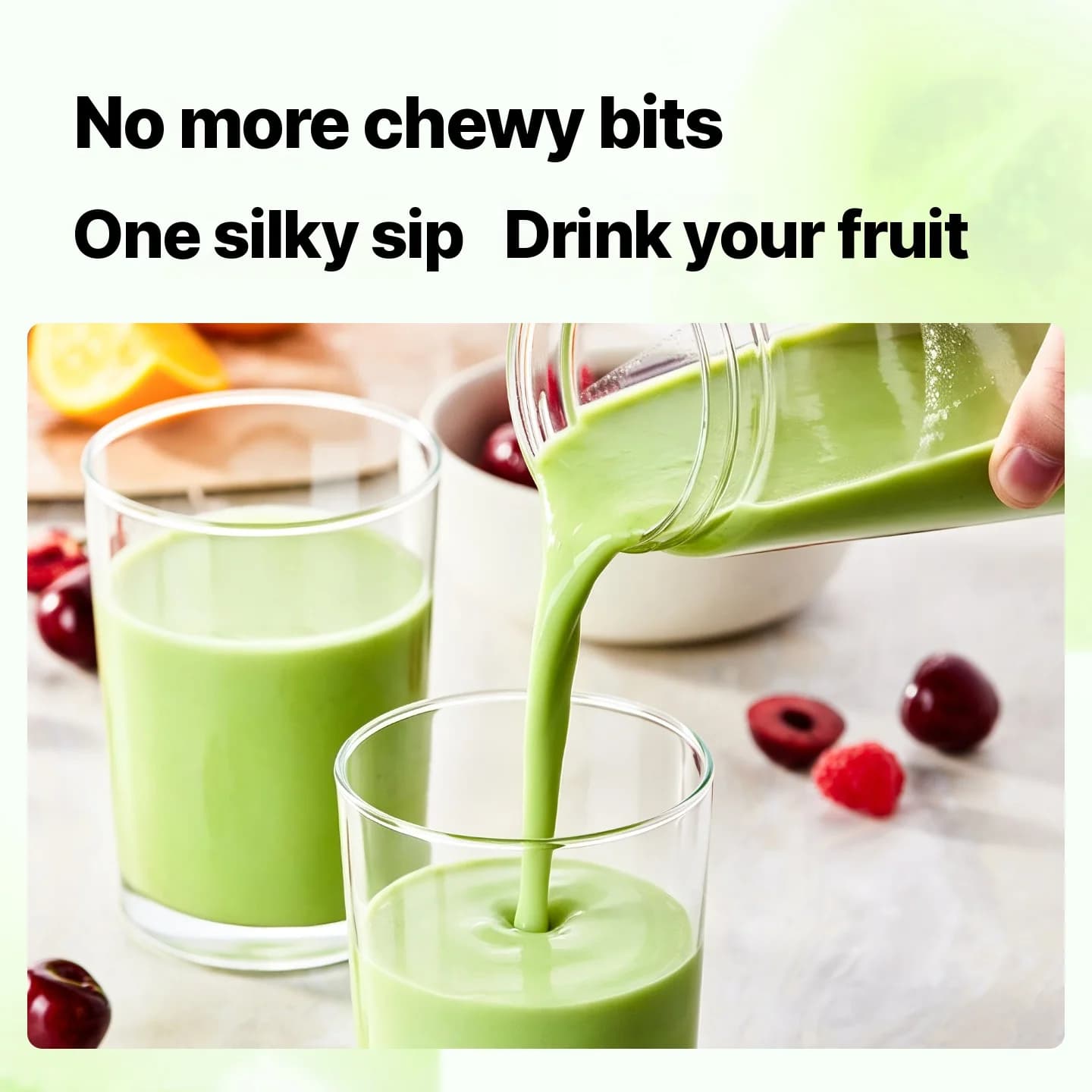 Přenosný bezdrátový mixér ve tvaru hrnku na džusy a smoothie