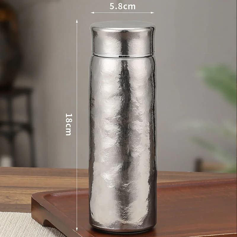Čistě titanová termoska s filtrem