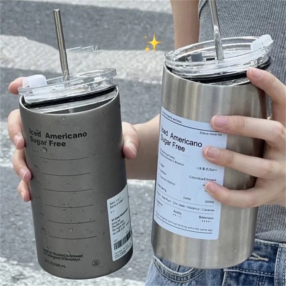 600ml termohrnek se slámkou