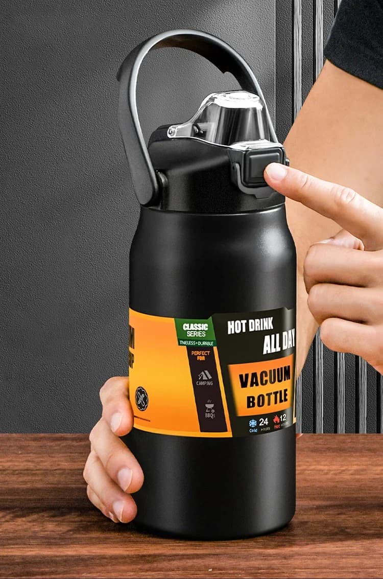 Outdoorová termoska s brčkem 0.8-1.5L